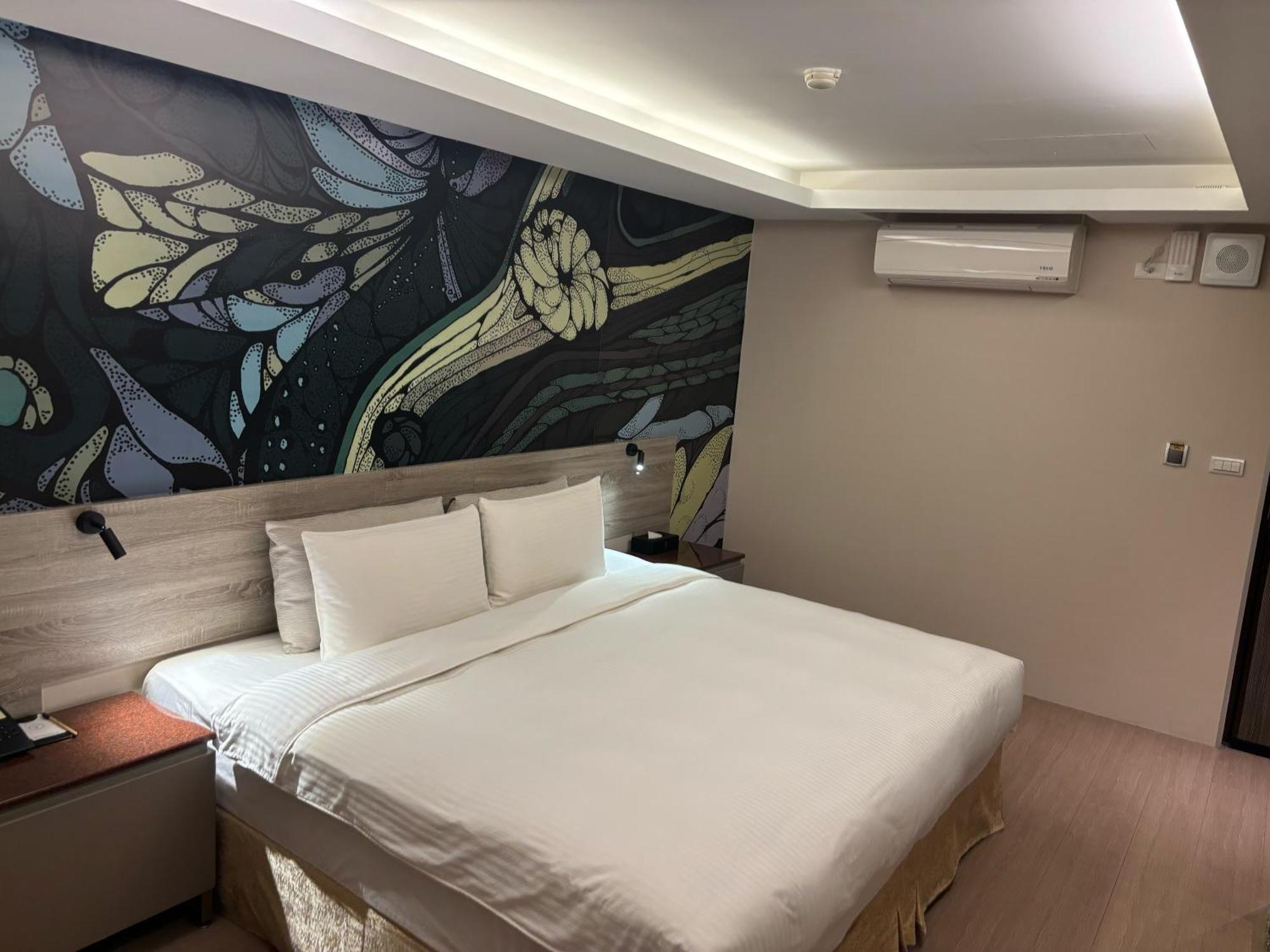 Yuhao Hotel - Hsinchu Branch Room photo