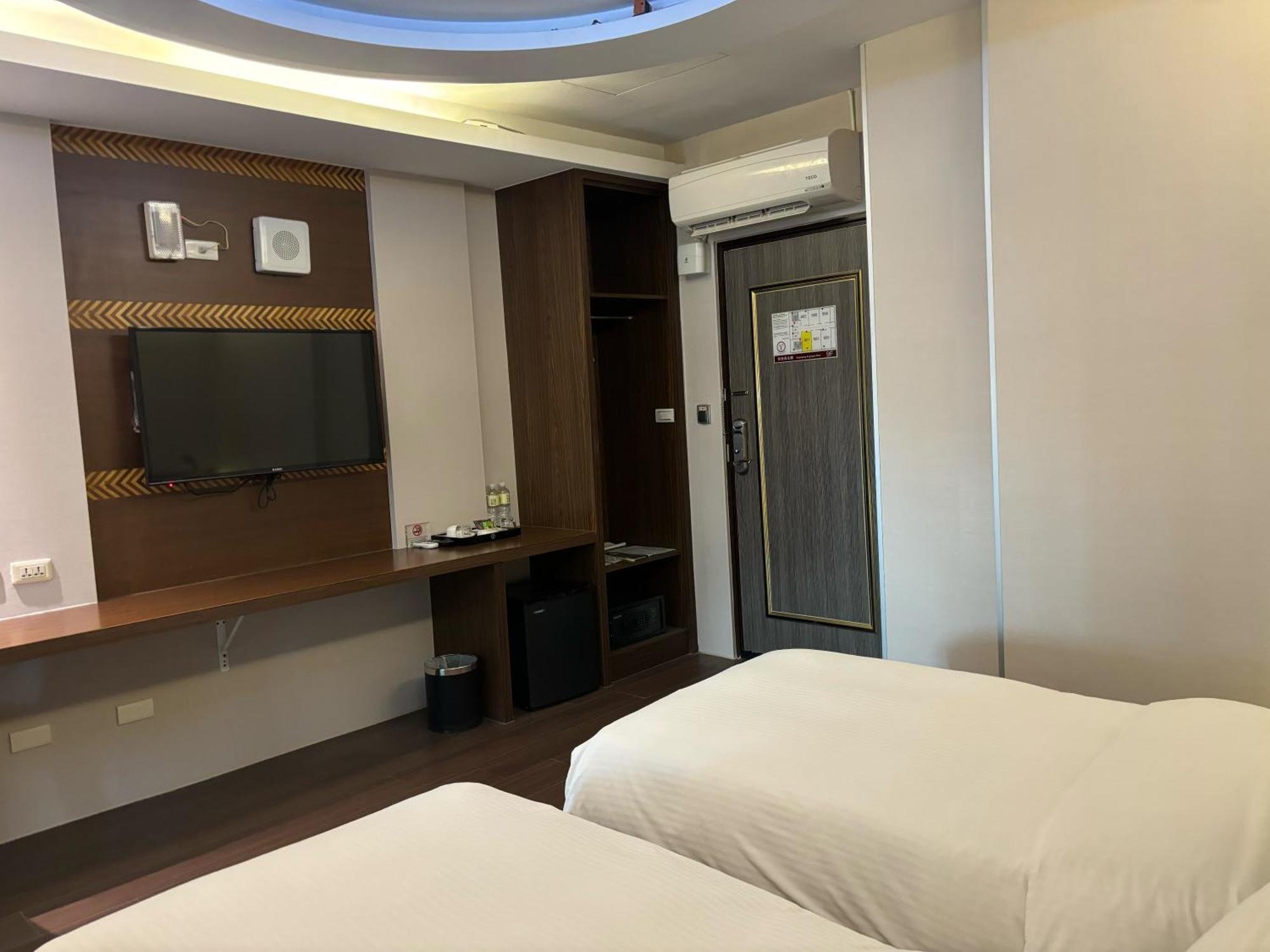 Yuhao Hotel - Hsinchu Branch Exterior photo